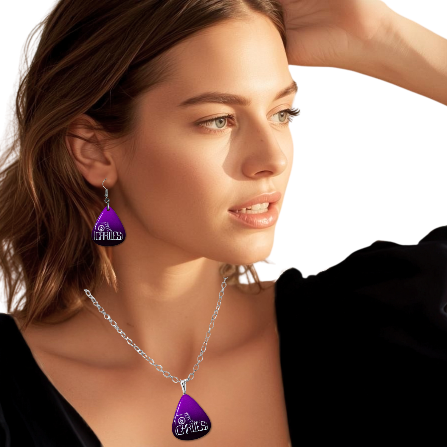 Cariies Purple Fade Guitar Pick Necklace